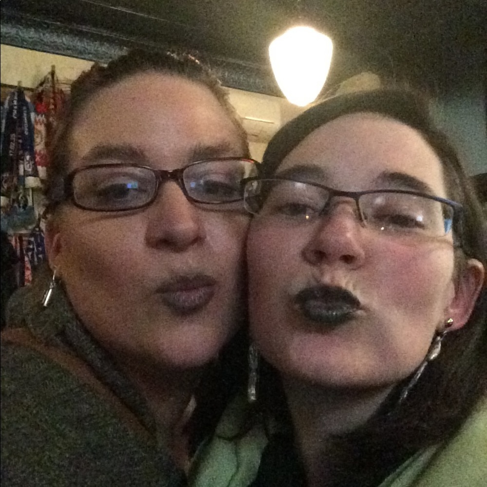 Meet your Posher, Kati